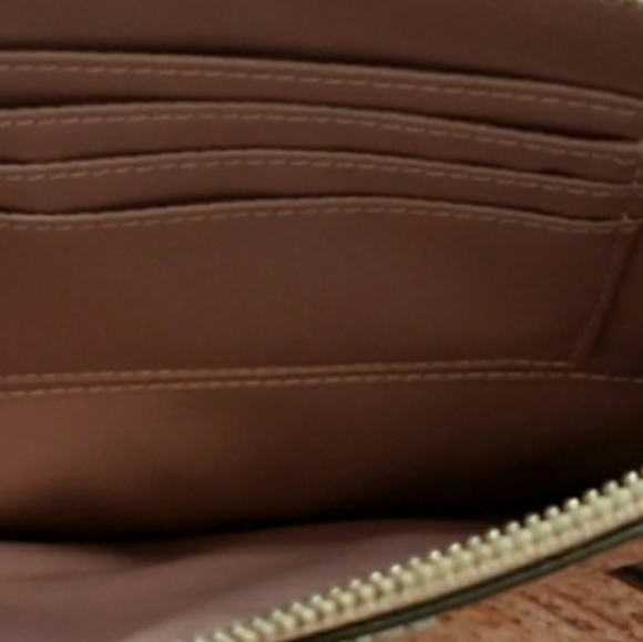 Coach Gold Metallic Bag - Picture 6 of 6